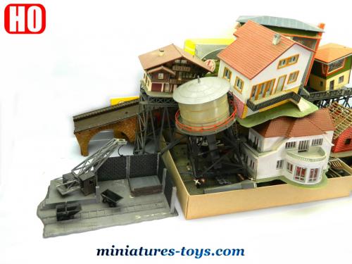 LOT De Bâtiments, Décors Et Gares Jouef Pour Train électrique HO - Occasion, Pour Maquettistes