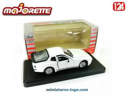 Porsche 944 hotsell miniature