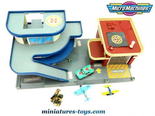 Micro Machines - Caserne De Pompiers Double Action 1990 - Galoob Ideal (neuf)
