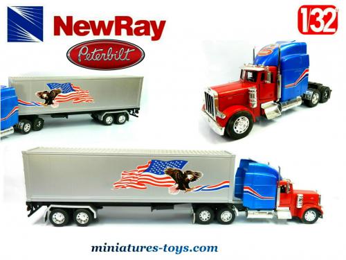 NEWRAY - Grange avec tracteur remorque et animaux - 1/32 - NEW05645