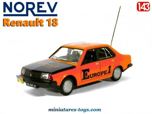 La Renault 18 Europe 1 du Tour de France en miniature de Norev au