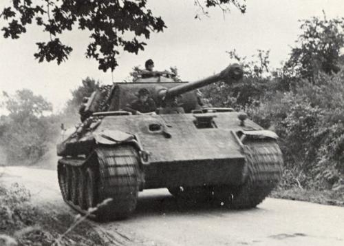 SOLIDO, Panzer PANTHER G 413 Deutsches Militär Camouflage Weiß Winter 44