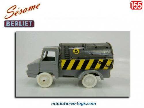 Berliet TLR + semi-rqe fourgon Danzas Mulhouse