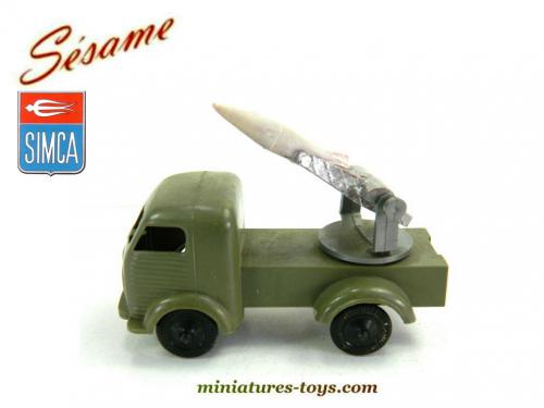 JOUSTRA RARE CAMION RAMPE LANCE FUSEE EN TOLE AVEC NOTICE