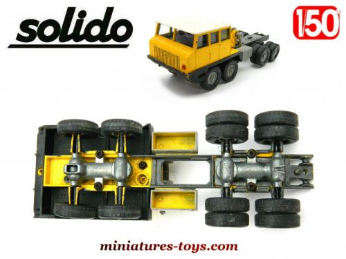 Le tracteur Berliet T 12 jaune en miniature de Solido au 1/50e