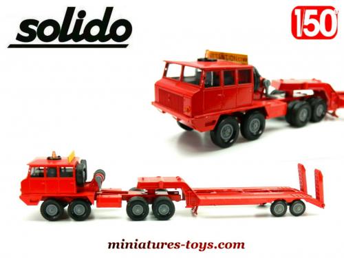 Le tracteur Berliet T12 et sa semi remorque rouge en miniature