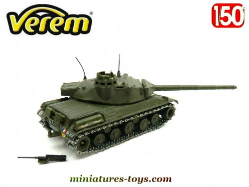 LOT SOLIDO, CHAR AMX 13 bi-tubes et AMX 13 canon long EUR 18,00