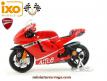 La moto Ducati Desmosedici GP7 de Stoner en miniature par Ixo Models au 1/12e