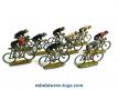 Un lot de 9 cyclistes miniatures en métal par Aludo au 1/38e années 1950 1960