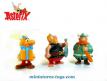 Un ensemble de 5 figurines Kinder inspirées du monde d'Asterix