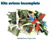 Un lot de 12 kits d'avions plus pièces au 1/72e incomplets et en loose