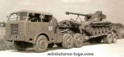 Le Berliet T6 et sa semi remorque porte char miniature de Dinky Toys au 1/55e