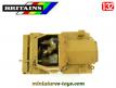 Le Scout car Daimler Mk II miniature brun sable par Britains au 1/32e