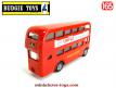 Le bus anglais AEC Routemaster à impérial en miniature Budgie Toy au 1/65e