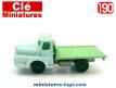 Le camion Unic ZU 120 plateau en miniature par Clé au 1/90e
