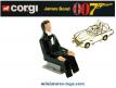 Le conducteur James bond 007 de l'Aston Martin par Corgi Toys au 1/36e