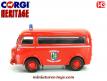 Le fourgon Peugeot D3A pompiers français miniature de Corgi Heritage au 1/43e