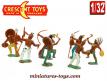 Les sept indiens en figurines plastique par Crescent Toys au 1/32e