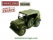 Le pare brise rabattable peint du Dodge miniature de Dinky Toys France au 1/43e