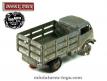 Le camion Ford bétaillère miniature de Dinky Toys incomplet au 1/65e