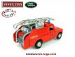 Le Land Rover 109 pompiers en miniature de Dinky Toys England au 1/43e