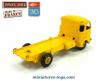 Le camion Simca cargo miroitier miniature de Dinky Toys incomplet au 1/50e