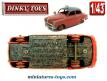 La Simca 9 Aronde Taxi miniature de Dinky Toys au 1/43e incomplète