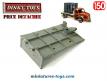 Le plateau du Berliet porte container miniature de Dinky Toys au 1/50e