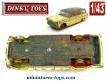 La Fiat 1800 familiale miniature par Dinky Toys au 1/43e incomplète
