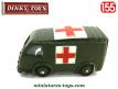 Une ambulance militaire Renault en miniature par Dinky Toys France au 1/55e