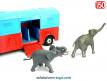 un éléphant du cirque en miniatures plastique au 1/50e