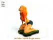 La figurine de la belle pin up Cristina dessinée par Manara et réalisée en résine