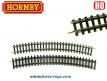 Un lot de 8 rails courbes pour trains miniatures par Hornby France au H0