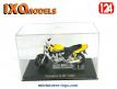 La moto Yamaha XJR 1300 en miniature par Ixo Models au 1/24e