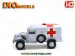 Le Dodge WC 54 ambulance militaire en miniature par Ixo Models au 1/43e