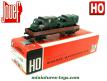 Le wagon transport de camions militaires en miniature par Jouef au H0 HO