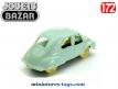La Renault 4cv bleue en voiture miniature style jouets de Bazar au 1/72e