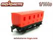 La voiture voyageurs rouge en miniature Majorette Rail Route au 1/143e