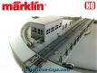 Le pont tournant télécommandé a locomotives miniature de Marklin au H0 HO 