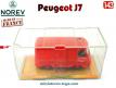 Le Peugeot J7 pompiers des Yvelines en miniature par Norev au 1/43e incomplet