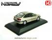 La Renault Laguna I RXT de 1997 grise en miniature par Norev au 1/43e