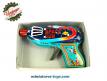 Un joli pistolet jouet Space Fun de l'espace en métal de style vintage