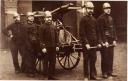 La pompe à bras avec 2 Sapeurs Pompiers français en métal Mignot CBG Hachette au 1/32e