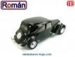 La Traction avant Citroën 15 cv Six de 1954 en miniature par Roman au 1/18e