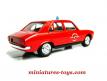La Peugeot 504 berline de liaison pompiers en miniature Solido au 1/43e