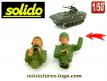 Un AMX 10P miniature par Solido avec ses deux figurines au 1/50e