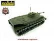 Le char russe PT76 de couleur vert en miniature par Solido au 1/50e