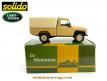 La Land Rover Defender 110 pick-up bâché désert miniature de Solido au 1/43e