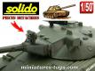 La visée laser ou phare infrarouge du char AMX30 B1 miniature Solido au 1/50e