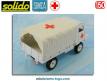 Le camion Simca Unic 4x4 blanc ambulance ONU miniature de Solido au 1/50e